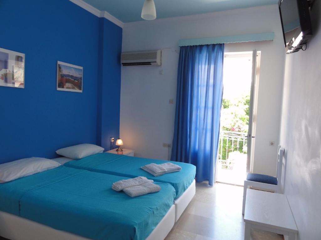 Botsis Guest House Hydra  Zimmer foto